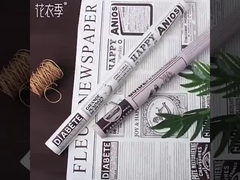 Αγγλική εφημερίδα ρετρό, χαρτί kraft, χαρτί συσκευασίας μπουκέτου του Αγίου Βαλεντίνου, συσκευασία λουλουδιών τριαντάφυλλων