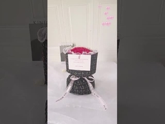 Δώρα για την Παγκόσμια Ημέρα της Γυναίκας, την Ημέρα της Μητέρας, μπουκέτα γενεθλίων, σαπούνι, γαρύφαλα και τριαντάφυλλα για