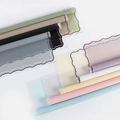 Αγορά Παγωμένο χαρτί περιτύλιξης λουλουδιών με κυματιστές γραμμές Συσκευή δώρων Αδιάβροχη συσκευασία δώρων διαδικτυακή κατασκευή