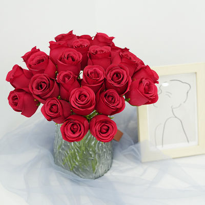 Αγορά Χονδρικό εμπόριο 7 κεφαλιών προσομοιωμένων τριαντάφυλλων, αυτοκρατορικών τριαντάφυλλων χειροκίνητων τριαντάφυλλων για διακόσμηση σπιτιών, ξενοδοχείων, γάμων και ακροατηρίων διαδικτυακή κατασκευή