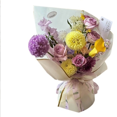 Αγορά Χάρτινο περιτύλιγμα λουλουδιών DIY Flower Shop Qixi Golden Ion σε χαρτί Hansu με χρυσό χείλος από ζελατινώδες φιλμ online manufacture