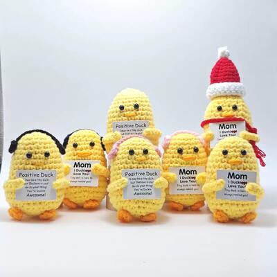 Αγορά Αστείο Crochet Kawaii γεμάτο συναισθηματική θετική πάπια Plush παιχνίδι Αστείο πλεγμένο θετική πάπια Crochet Doll Bag Pendant δώρο διαδικτυακή κατασκευή