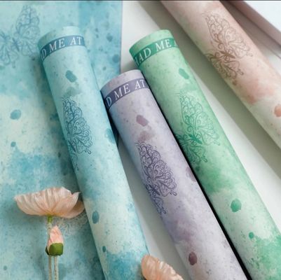 Καλή τιμή. Αντιστατικό Φλωρίστικο Χαρτί Περιτύλιξης με Αδιάβροχο και Εμφυτογραφημένο Σχέδιο Τέχνης Ροζ Μπλόσομ σε απευθείας σύνδεση