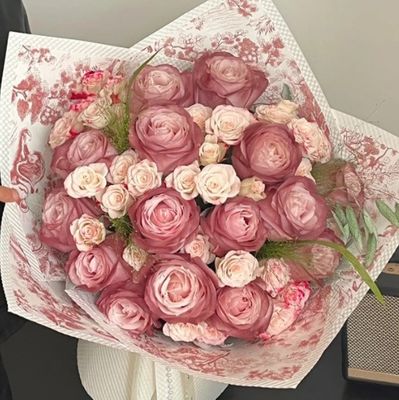 Καλή τιμή. Λουλούδι Αγάπη Απόγευμα Μαύρο Τσάι Ρετρό χαρτί περιτύλιξης, λουλουδιακή τέχνη ανάγλυφο χαρτί, εκτυπωμένο χαρτί περιτύλιξης λουλουδιών, ανθοπωλείο χειροποίητο ανάγλυφο χαρτί σε απευθείας σύνδεση