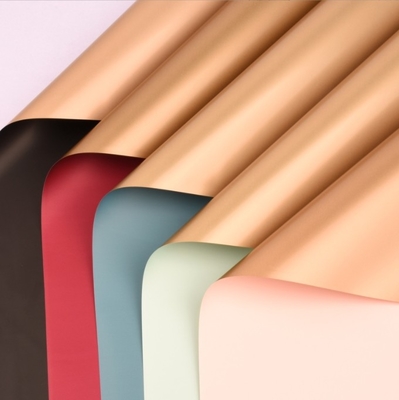 Καλή τιμή. Factory direct sales of light luxury series double-sided golden paper flower materials, Korean-style bouquet wrapping paper, flower shop wrapping paper σε απευθείας σύνδεση