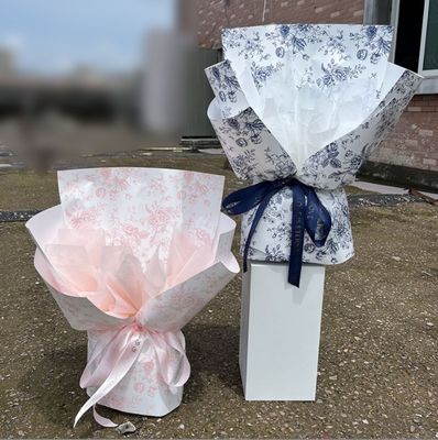 Καλή τιμή. Ρέτρο φυλλωτικό χαρτί συσκευασίας, μπουκέτο φρέσκα λουλούδια, δημοφιλές υδροστερό χαρτί συσκευασίας, ανθολογικά υλικά, Ημέρα του Αγίου Βαλεντίνου τσάντα σε απευθείας σύνδεση