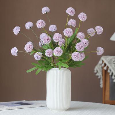 Καλή τιμή. Simulate 5 Spring Dandelion Ball Chrysanthemum Fake Flowers Home Wedding Decoration Props Decoration Ornaments Advanced Touching Bouquet Creation σε απευθείας σύνδεση
