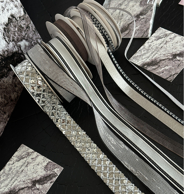 Καλή τιμή. Κορδέλα λουλουδιών Qixi Black Silver Series 1.6cm Πολυεστέρας Ιδανικό για DIY Χειροποίητα Λουλουδικά Υλικά σε απευθείας σύνδεση