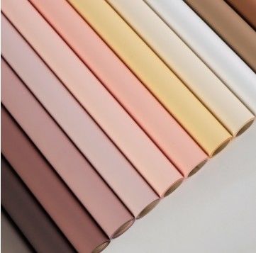 Καλή τιμή. 57*57cm Ματ Ματ Συσκευασίας Λουλουδιών BOPP για Προϊόντα σε απευθείας σύνδεση