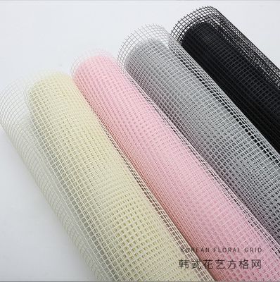Καλή τιμή. Δίχτυ τετράγωνο κορεάτικου στυλ με λουλούδια για χειροποίητα μπουκέτα λουλουδιών DIY, χαρτί 50*50cm σε απευθείας σύνδεση