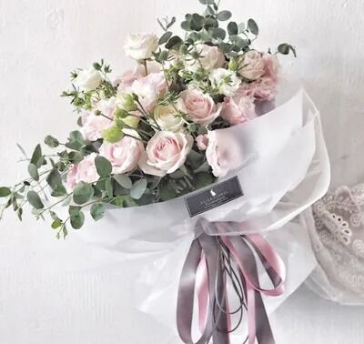 Καλή τιμή. Απλή κορδέλα για τύλιγμα σε απευθείας σύνδεση