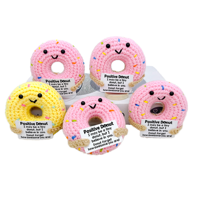 Καλή τιμή. Χειροποίητο Donut Crochet Plush, Περιβαλλοντικά φιλικό υφασμάτινο και ύφασμα Συναισθηματικό δώρο υποστήριξης σε απευθείας σύνδεση